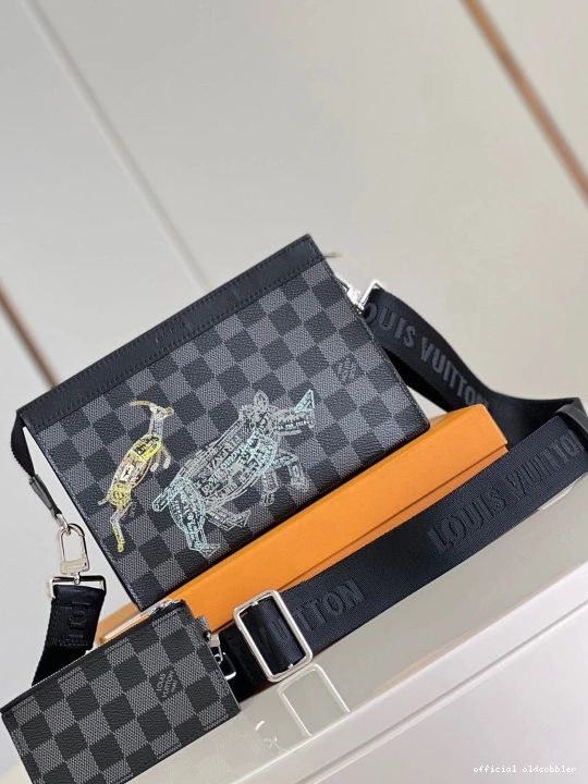 Official oldcobbler LOUIS VUITTON WEARABLE GASTON 0713
